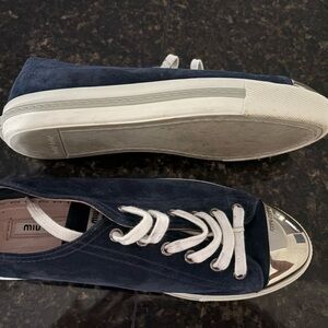 Blue velvet miumiu shoes